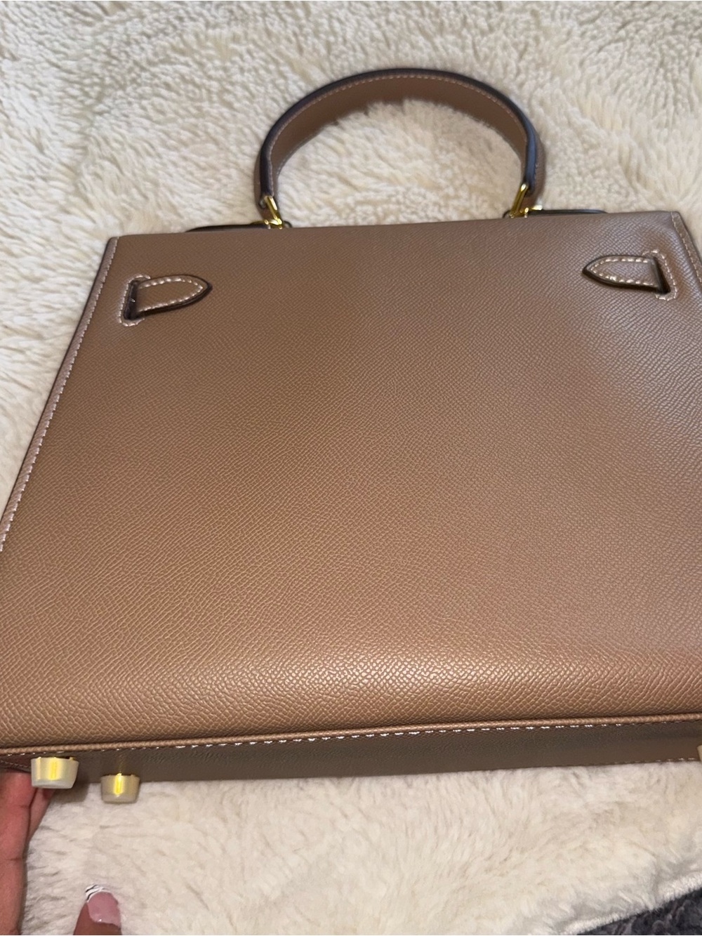 Beautiful Kelly Bag Size 28CM Gold Hardware - Picture 4 of 9
